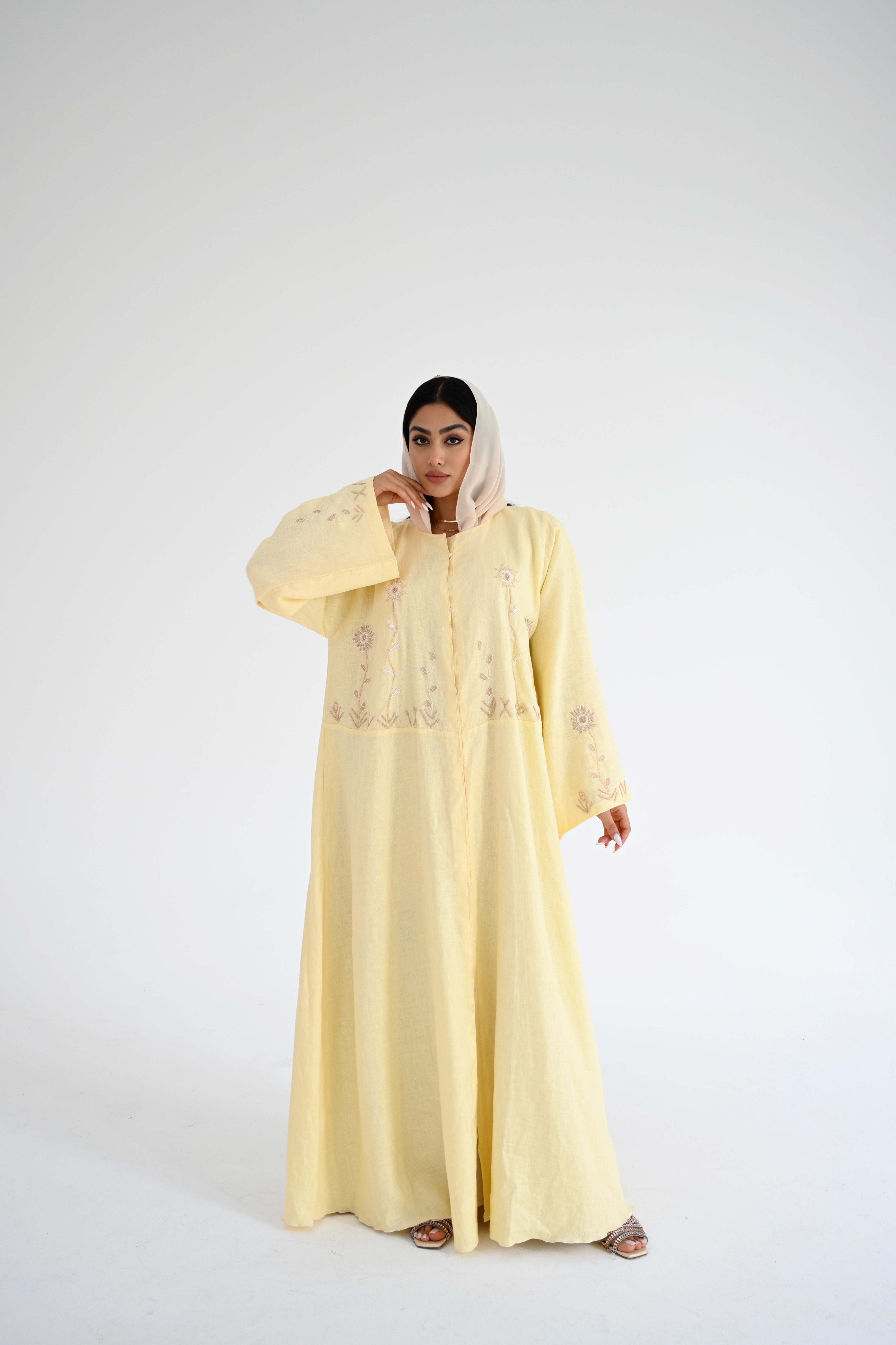 Botanical Linen Abaya