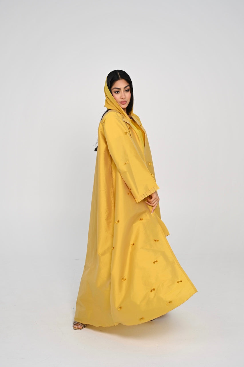 Amira Abaya